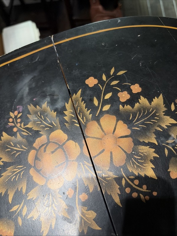 Beautiful L Hitchcock Petite Wood Folding Oval Tea Side Table Black Floral gallery