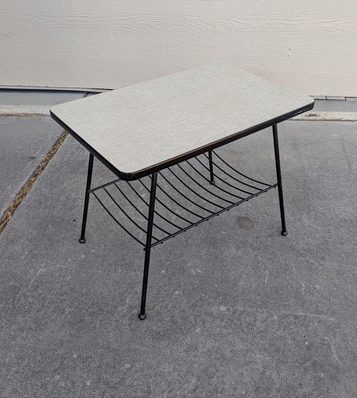 Vintage Mid Century Modern Atomic Wrought Iron End Table Magazine Rack K19