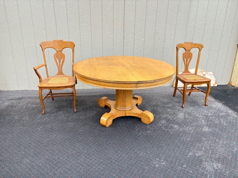 67359 Antique Round Oak Dining Table with Pedestal Base and 4- 12'" Wide Leaves gallery