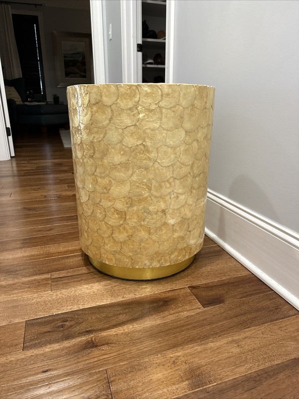 1970s Round Drum Decorative Abalone Mother of Pearl Inlay Side End Table Stand