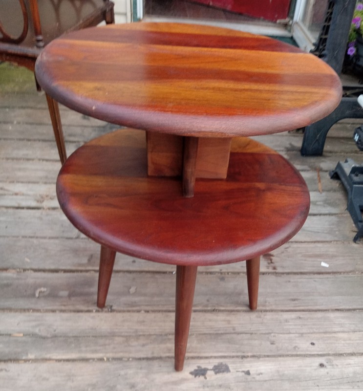 Mid Century Solid Walnut Round End Table (ET636) gallery