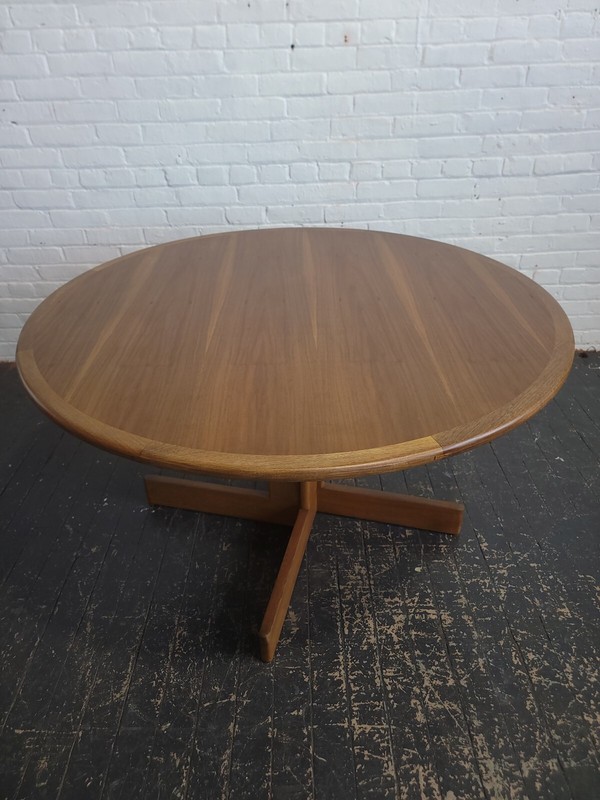 Mid Century Modern Dining Table Manner of Sergio Rodriquez Made in Colombia gallery
