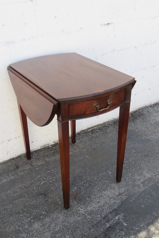 Imperial Drop Leaf Mahogany Side End Table 5852
