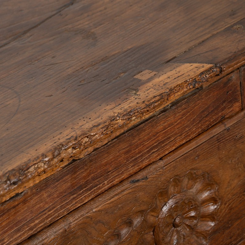 17th Century Portuguese Dark Oak Console with Three Carved Drawers gallery