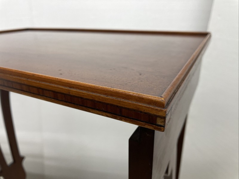 Mahogany REGENCY Style Inlaid Set of 2 NESTING TABLES gallery