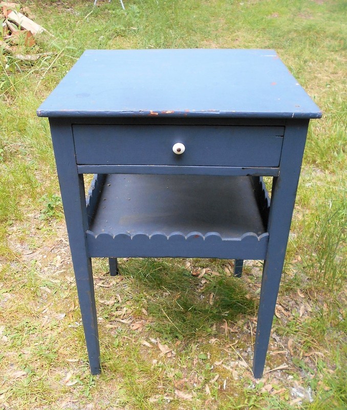 ANTIQUE HEPPLEWHITE ONE DRAWER NEW HAMPSHIRE STAND IN BLUE PAINT gallery