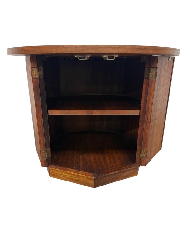 Mid-Century Modern Lane Rhythm Walnut Side Tables - Set of 2 - Refinished! gallery
