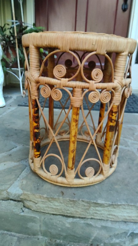 VTG MCM Round Rattan Wicker Bamboo Side Table/Plant Stand/Stool 16" x12" gallery