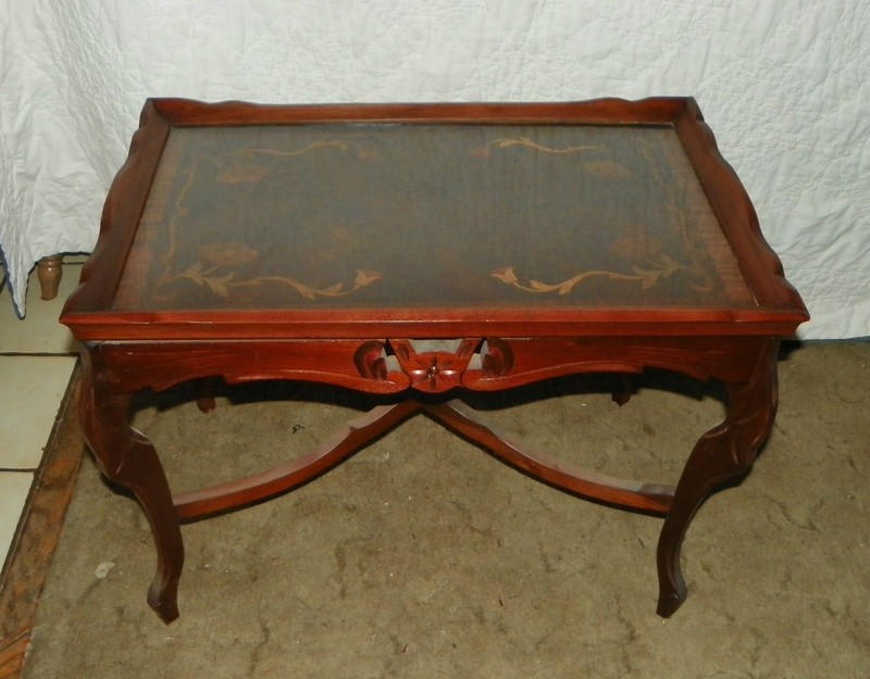 Mahogany Carved Inlaid Coffee Table with Glass Serving Tray (CT-203)