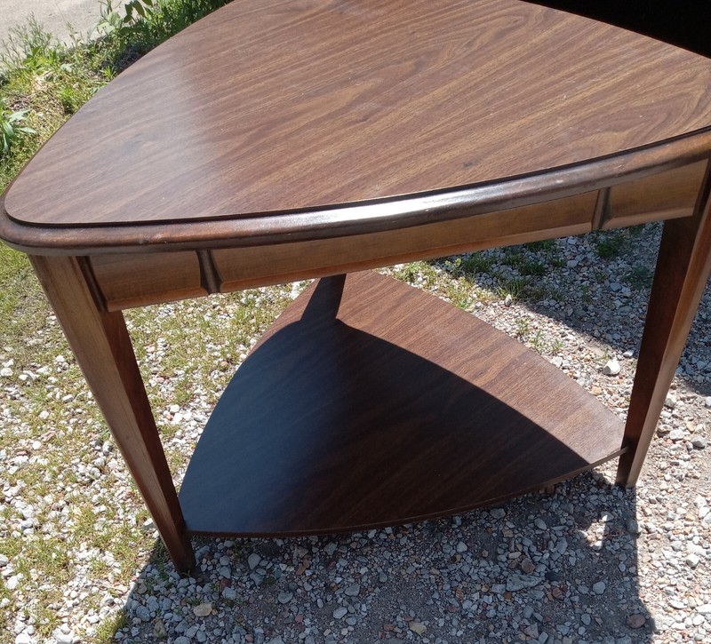 Mid Century Mersman Walnut Formica Top Guitar Pic End Table (ET-254) gallery