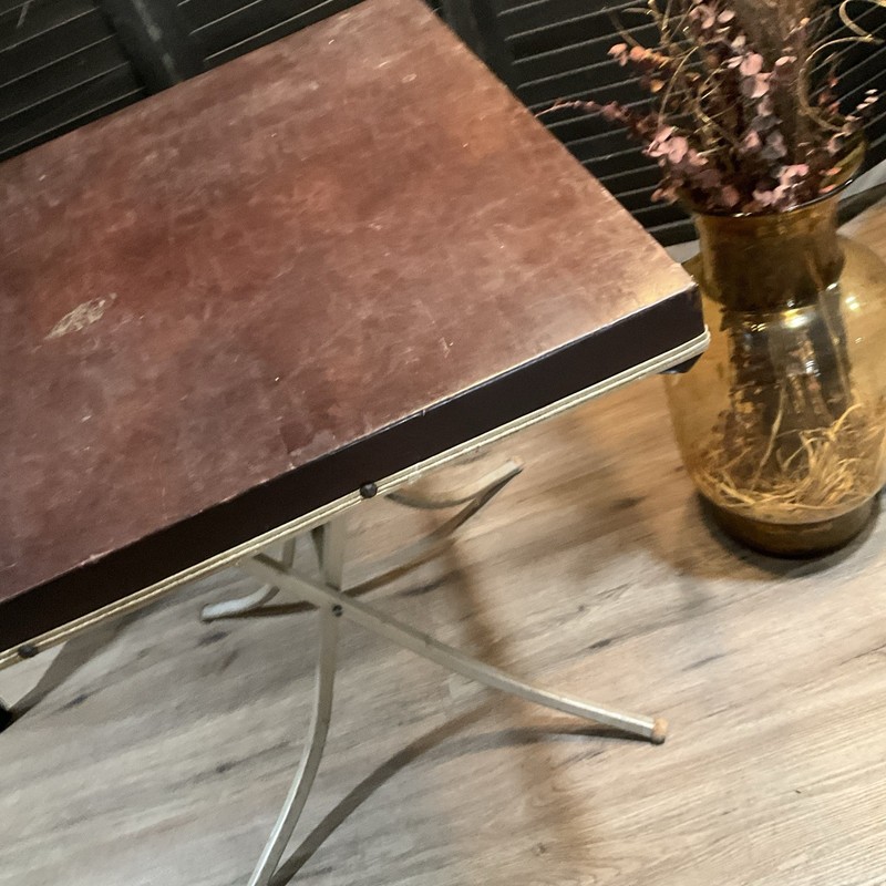 Vintage Gaudette Manufacturing Tilt Top Table Model 801 Folding Game Table 28" gallery