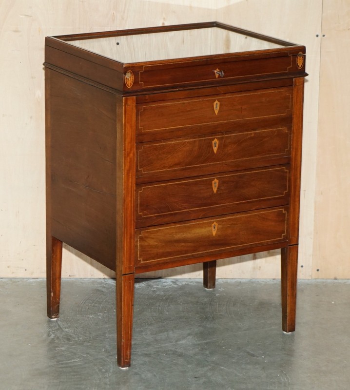 STUNNING ANTIQUE VICTORIAN SHERATON WALNUT DRAWERS WITH NAPOLEONIC BLUE DISPLAY gallery