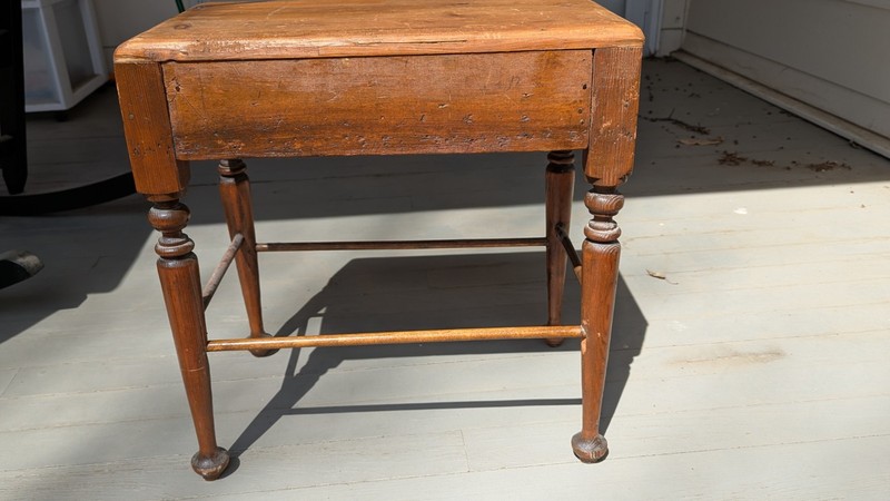 Early American Primitive Sheraton Late 19th Early 20th Bench Stool Stand Table gallery