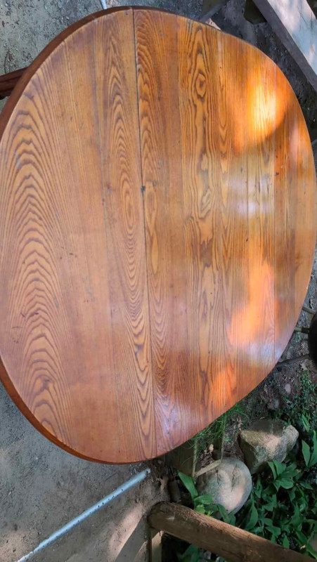 6 legged 100+ year old oak drop leaf table, table top is a little beat up