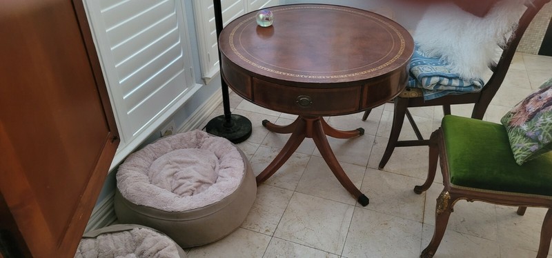 Antique round drum table
