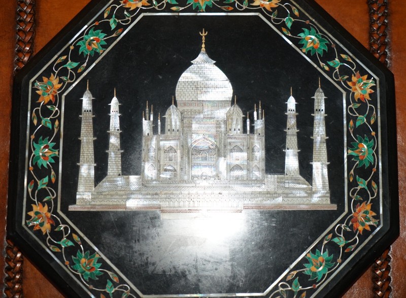 EXQUISITE PIETRA DURA MARBLE & MOTHER OF PEARL TABLE TOP DEPICTING THE TAJ MAHAL gallery