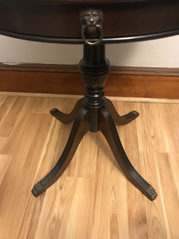Round Antique Table with Drawer Mahogany Stain Refinished Duncan Phyfe legs gallery