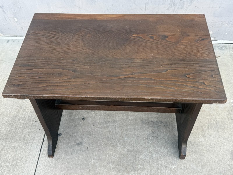 EARLY L & JG STICKLEY ATTRIBUTED ARTS AND CRAFTS CHESTNUT TRESTLE TABLE gallery