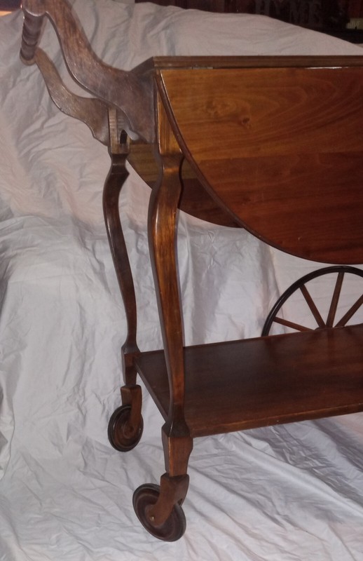Oak Tea Cart Quarter Sawn gallery