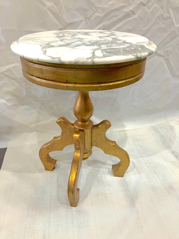 Vintage mahogany marble round pedestal table by Victorian gold MDC Italy