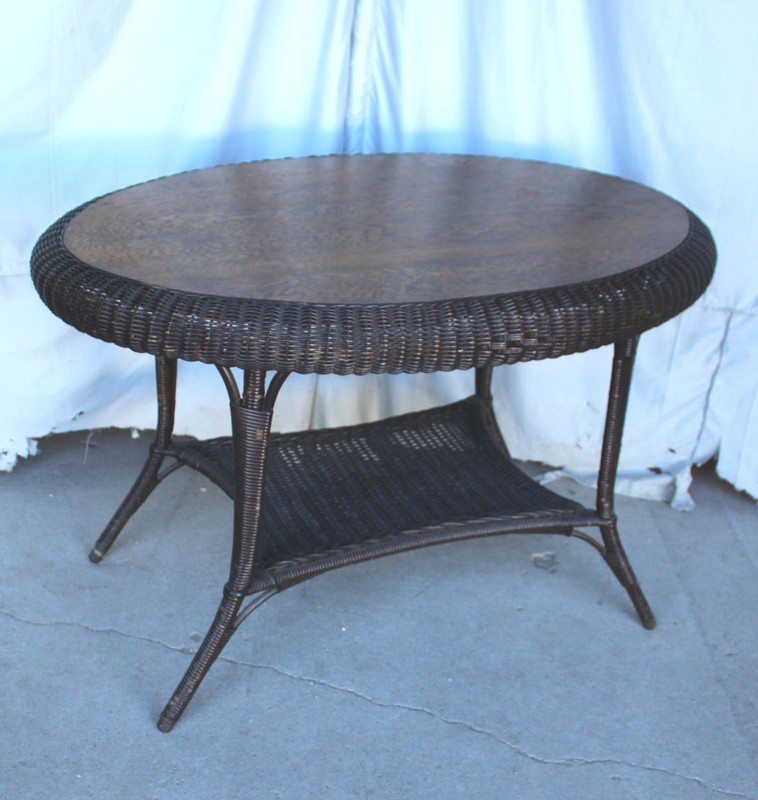 Antique Wicker and Oak Oval shaped Table – original – 45 x 29 1/2 gallery