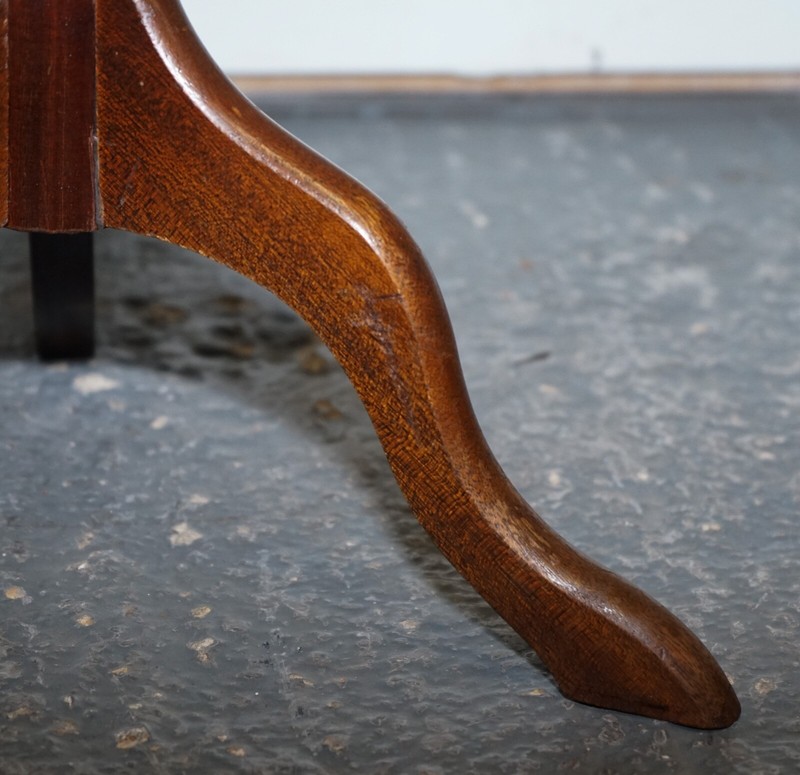 LOVELY VINTAGE BROWN GOLD LEATHER TOP PLANT WINE SIDE STAND ON TRIPOD FEET gallery
