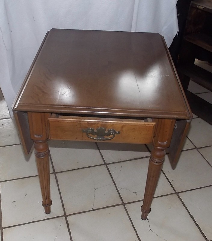 Maple Ethan Allen Dropleaf End Table (T749) (EA-65)