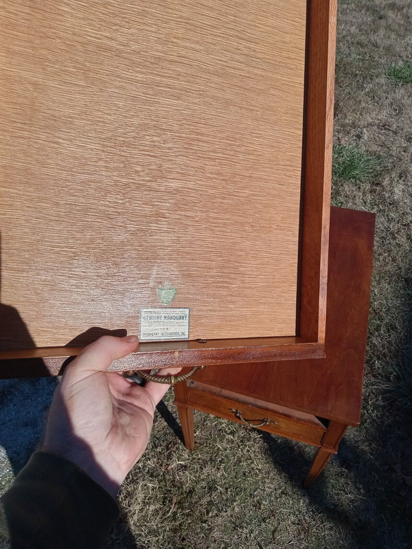 Mid Century Mahogany Hepplewhite End Table by Imperial (ET167) gallery
