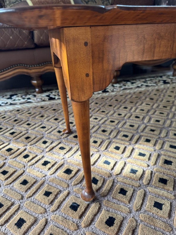D.R. Dimes Tiger Vintage Maple Queen Anne Porringer Tea Table. -Pickup only gallery