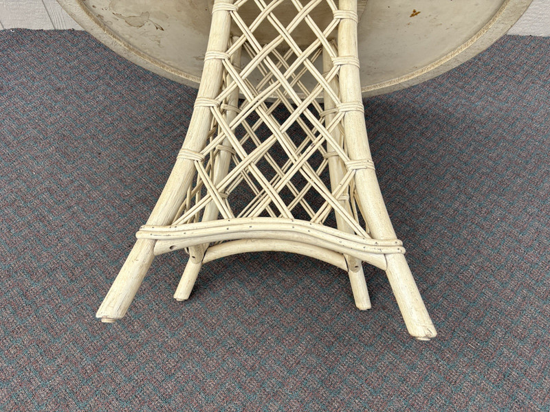 55219 Wicker Rattan Dining Kitchen Foyer Garden Table 42" Round Top gallery