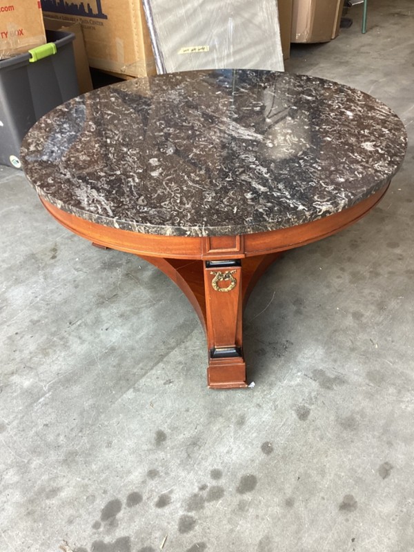 Beacon Hill Collection 38” Round 20” High Coffee Table Good Condition