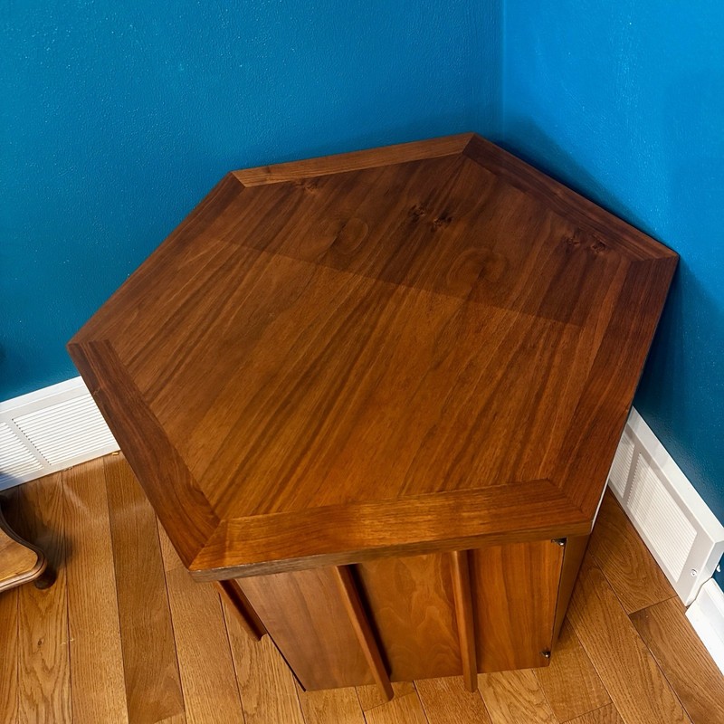 Lane MCM Rhythm Hexagonal Side End Table W/ Storage Stylish Simple Modern