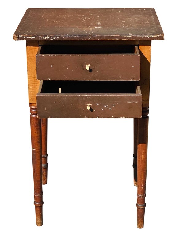 IMPORTANT ANTIQUE FEDERAL PERIOD VERMONT GRAIN PAINTED WORK TABLE / NIGHTSTAND gallery