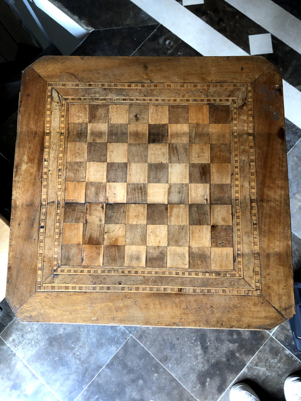 Unique antique coffee table with chessboard - Sorrentino Style - Early 1800s gallery