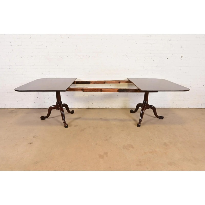 Henkel Harris Georgian Solid Mahogany Double Pedestal Extension Dining Table gallery