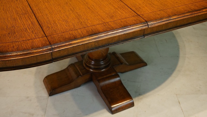 Beautiful 7' transitional Oak oval round pedestal dining Kitchen table gallery