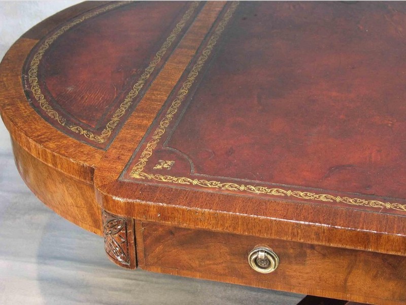 VINTAGE WEIMAN GEORGIAN STYLE TOOLED LEATHER TOP MAHOGANY COFFEE TABLE gallery