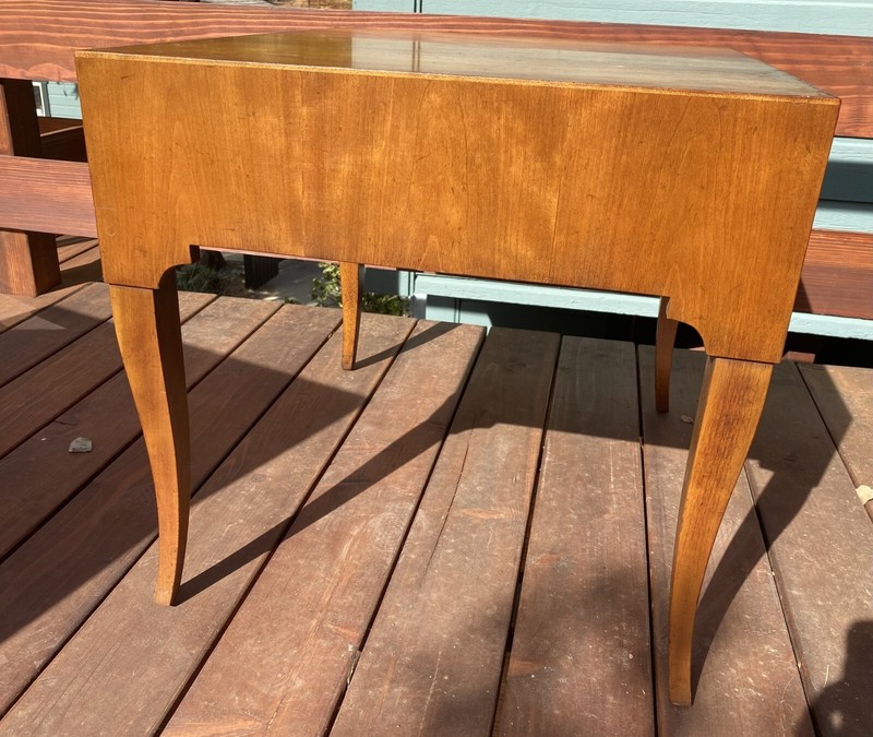 Baker Mid Century Regency Style Side Table Free Local Pickup in Los Angeles Area gallery