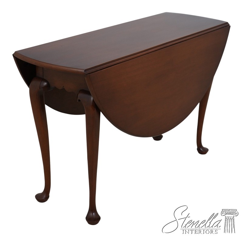 L66429EC: BIGGS Queen Anne Solid Mahogany Dropleaf Table
