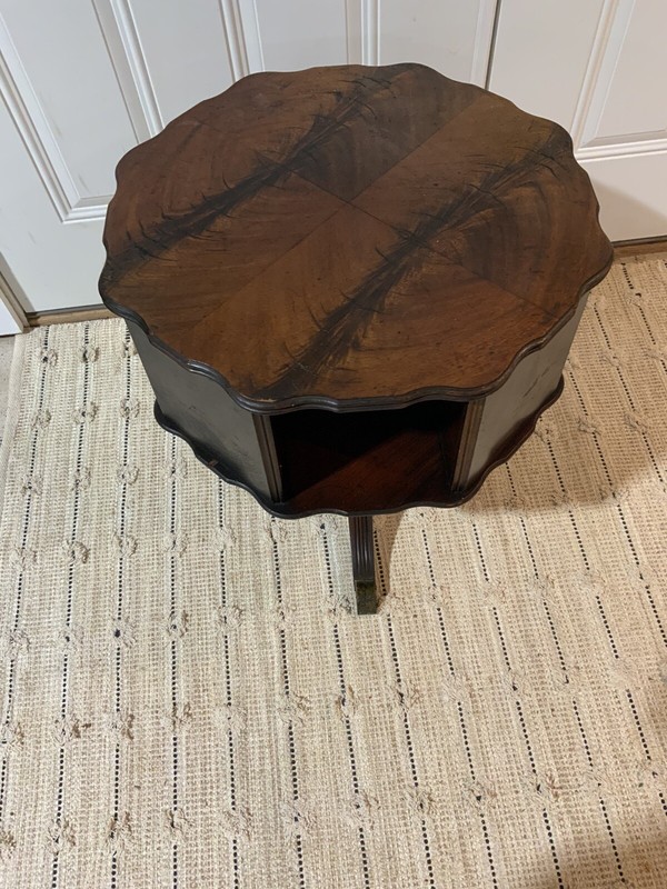 Mahogany Swivel Side Table With 8” Shelf/Openings gallery