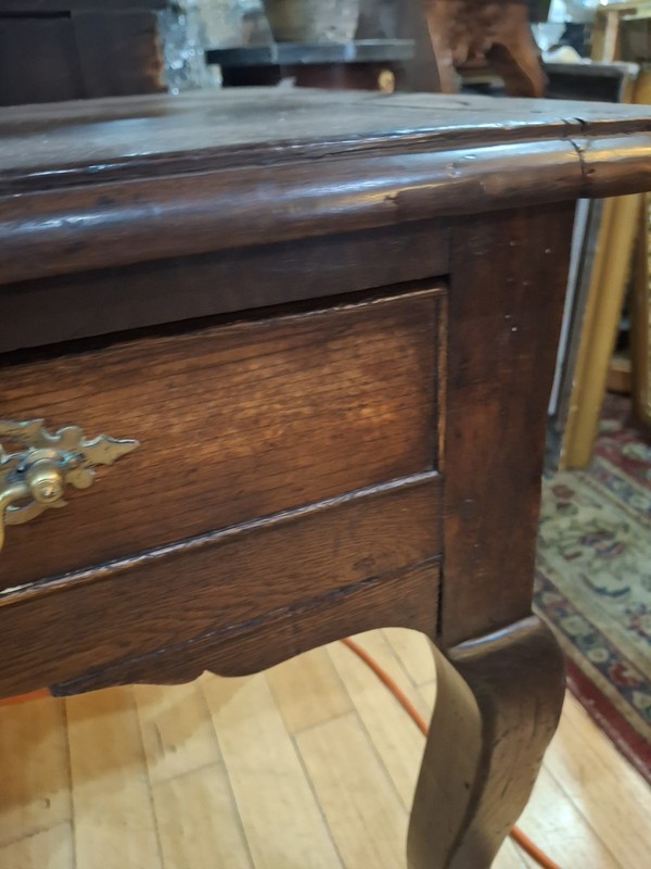 Antique 18th Century Style Tavern Table / Lowboy – Hand Pegged, Queen Anne Legs gallery