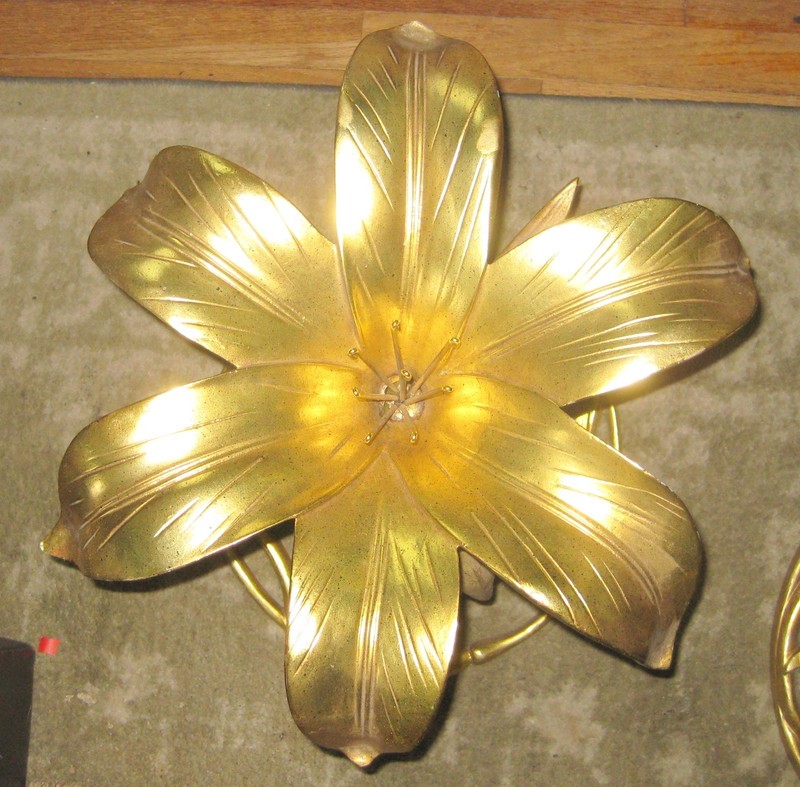 PAIR 1960s Arthur Court Lily Gold Gilded Hollywood Regency Side Tables gallery