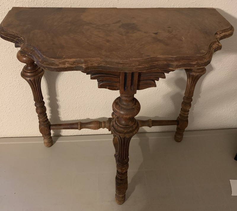 Vtg Antique Carved Distressed Dark Wood Side End Entry Accent Table 23x24x12