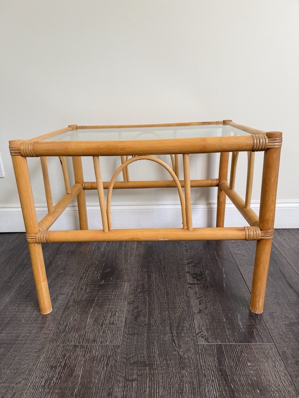 Vintage Mid Century Modern Bamboo Rattan End Table Palm Beach Style