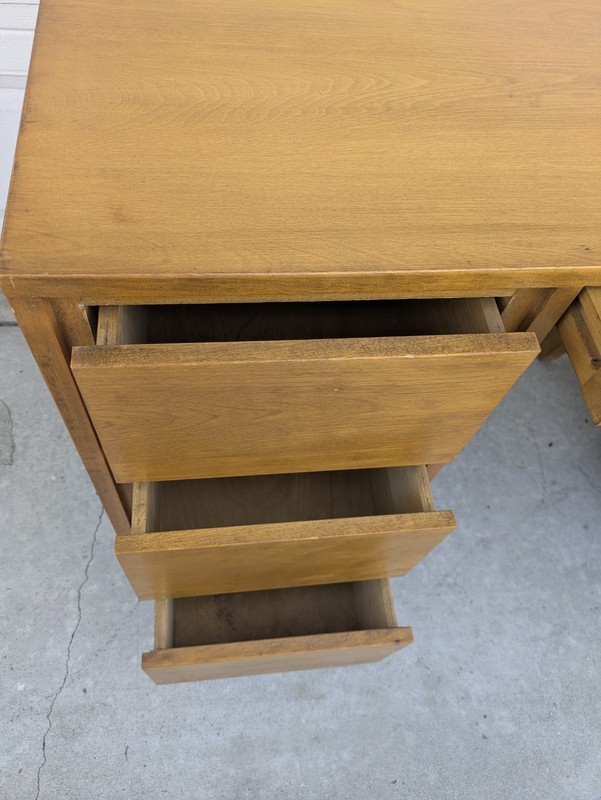 Mid Century Modern Leslie Diamond Conant Ball Desk "ModernMates" Collection VTG gallery