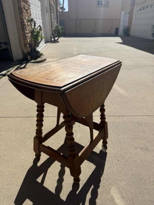 Maddox Colonial Reproduction Vintage Solid Wood Drop Leaf Side Table End Table gallery