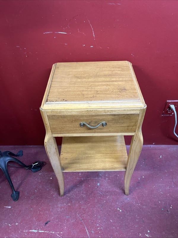 Fine Mid-Century / Art Deco 29” X 17”x16”RWAY Nightstand / Side Table Blonde gallery