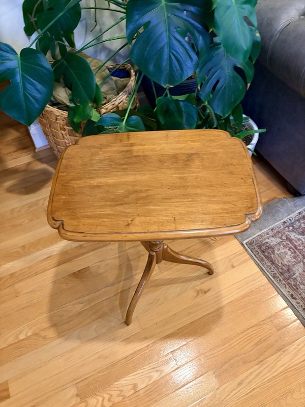 Ethan Allen Maple Spider Feet Tilt-Top Tray Side Wood Table gallery