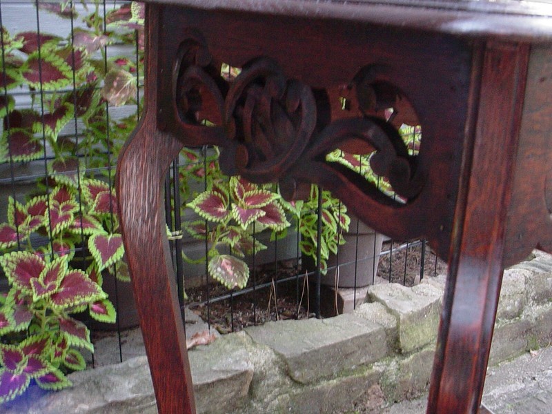 Nice Older Solid European Oak Lamp Side End Bedside Table W/Pierced Carved Skirt gallery