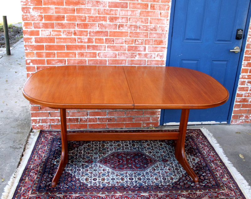 Mid Century Mc Intosh Teak Butterfly Leaf Dining Table – Draw Leaf Oval Table